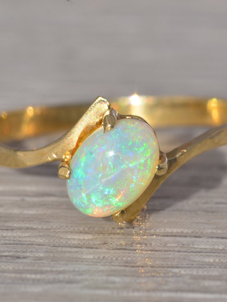 Vintage Australian Opal Ring In 14k Yellow Gold